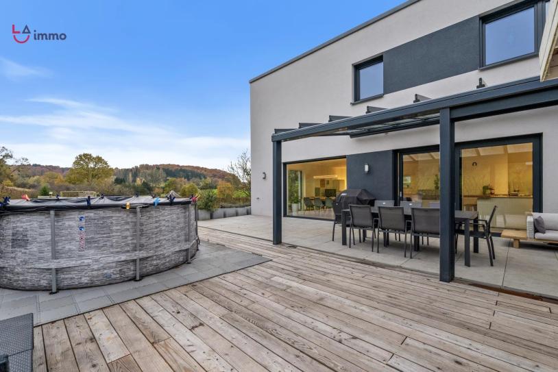Exceptional Detached House in a Peaceful and Prestigious Setting - Image #7 Exceptional Detached House in a Peaceful and Prestigious Setting - Image #7
