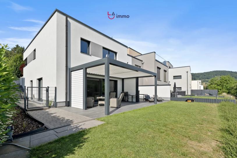 Einzigartiges Einfamilienhaus mit besonderem Charme in hervorragendem Zustand (Baujahr 2020) - Bild #3 Einzigartiges Einfamilienhaus mit besonderem Charme in hervorragendem Zustand (Baujahr 2020) - Bild #3