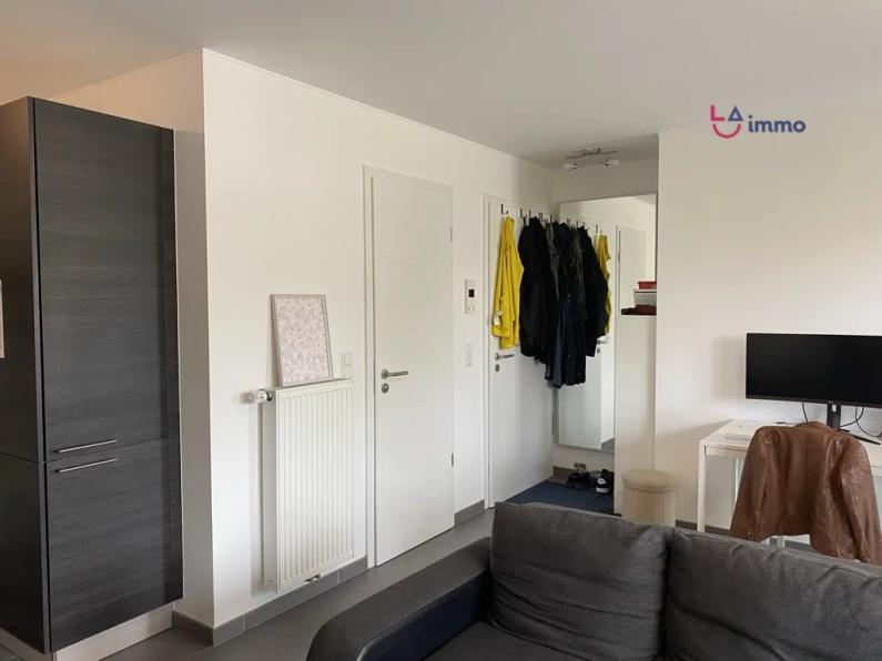 Beautiful unfurnished apartment with balcony for rent in Capellen - Image #2 Beautiful unfurnished apartment with balcony for rent in Capellen - Image #2